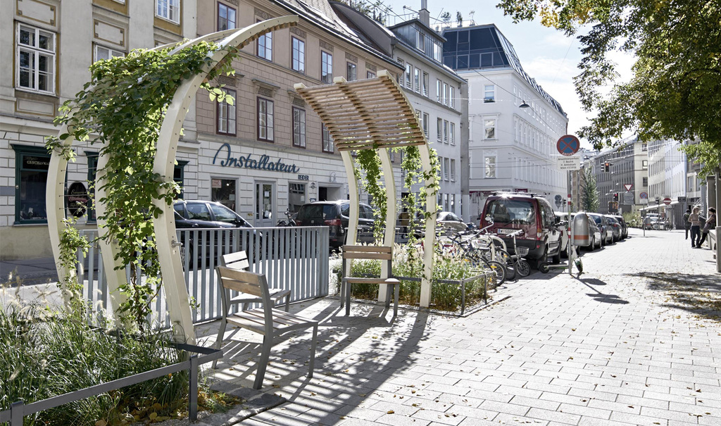 © W.Leeb Zieglergasse Bepflanzung
